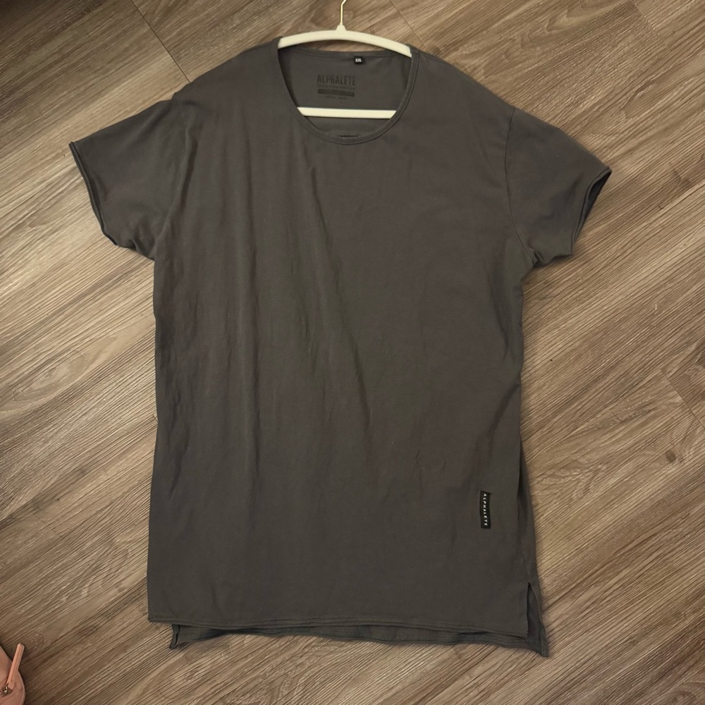 Alphalete Men's Charcoal Short Sleeve Tee